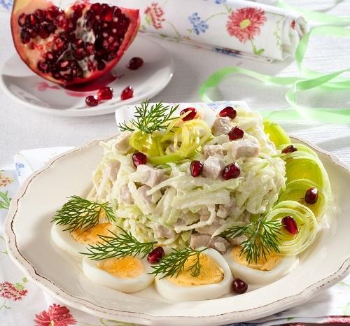 Легкие салаты на праздник, которые не испортят талию — вкусные рецепты